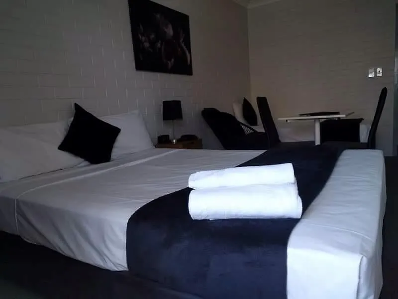Herston Place Motel Brisbane 3*,